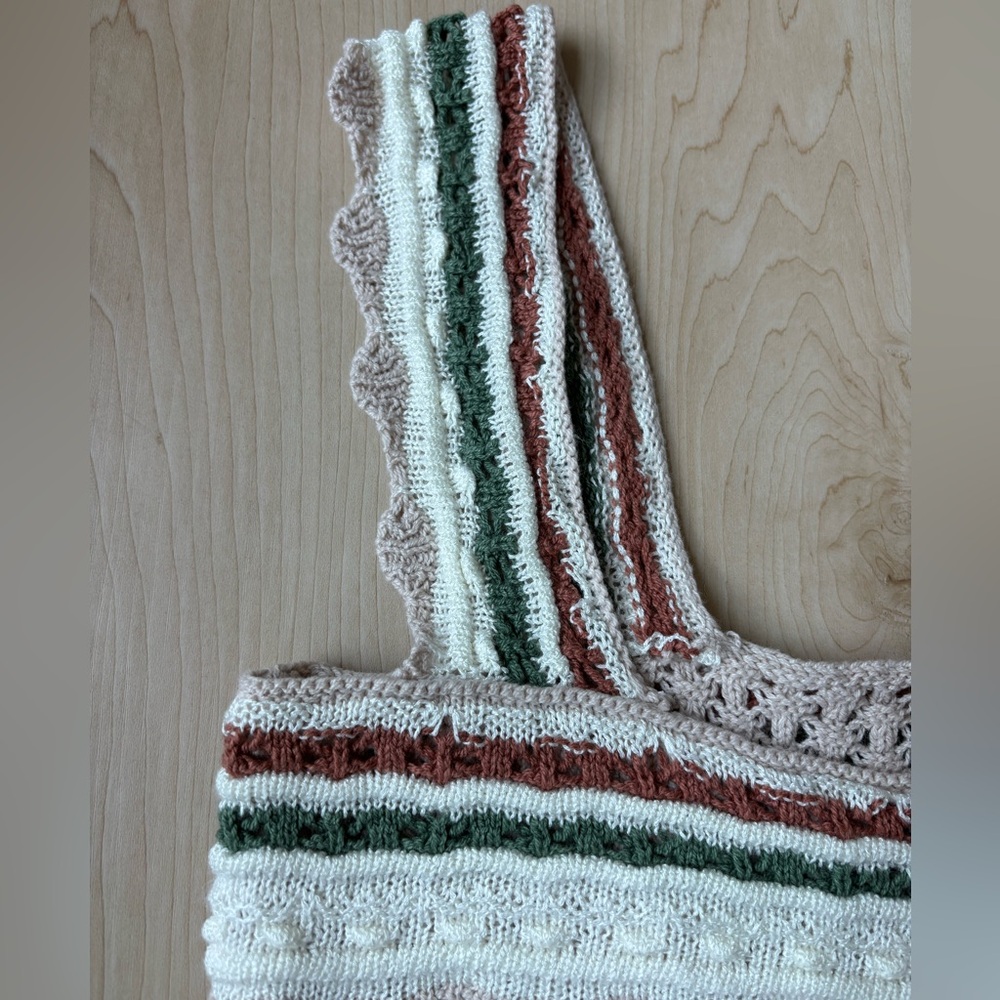 Hem & Thread Striped Knit Tank Top - Picture 11 of 12